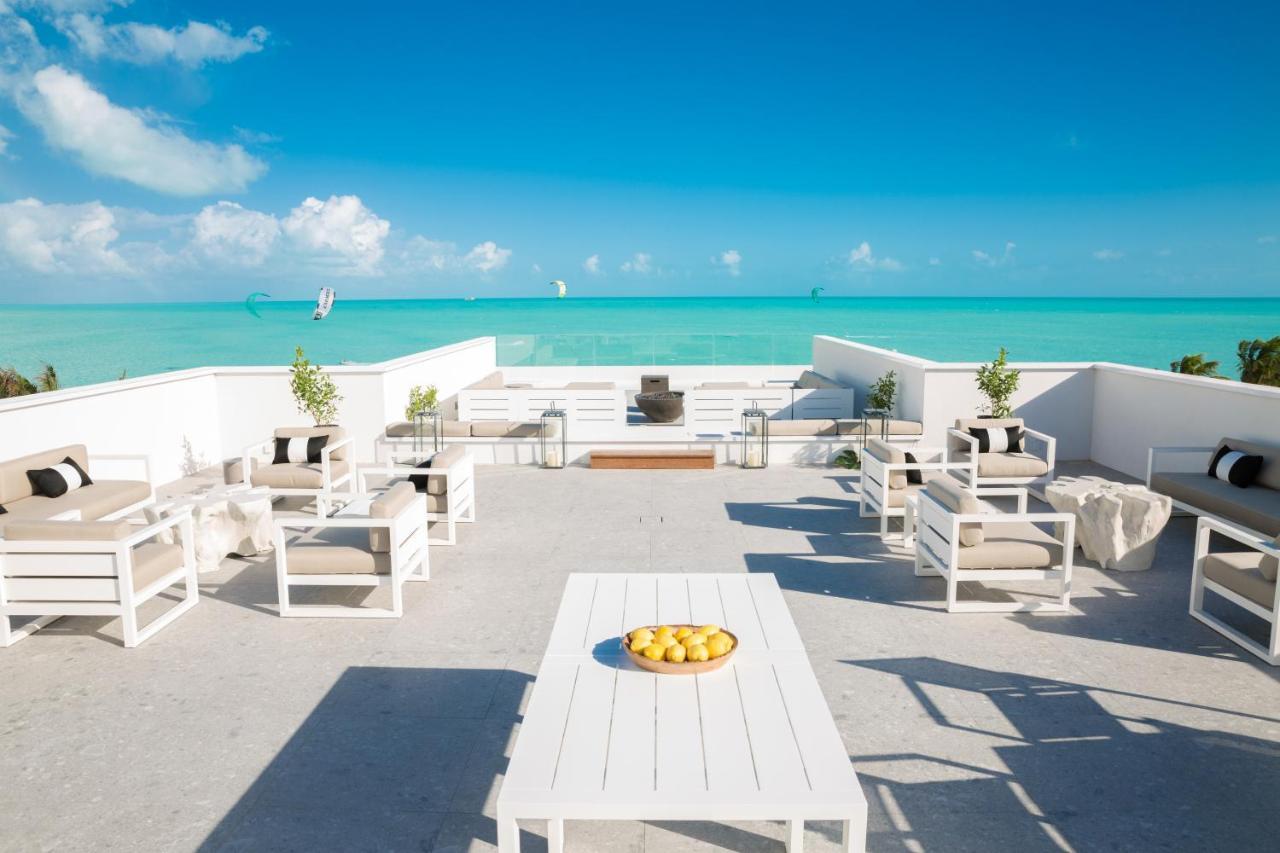 H2O Lifestyle Resort Long Bay Buitenkant foto