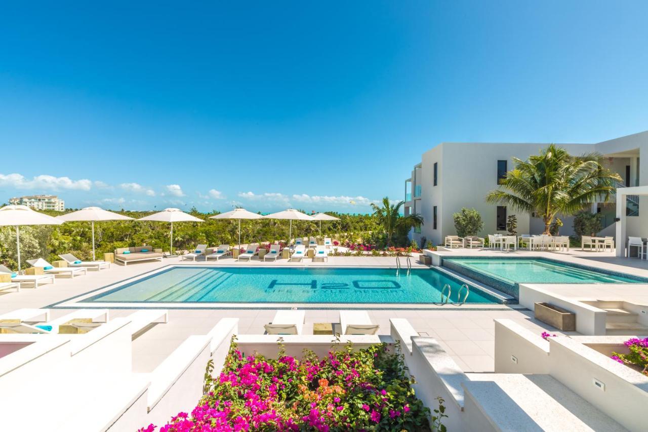 H2O Lifestyle Resort Long Bay Buitenkant foto
