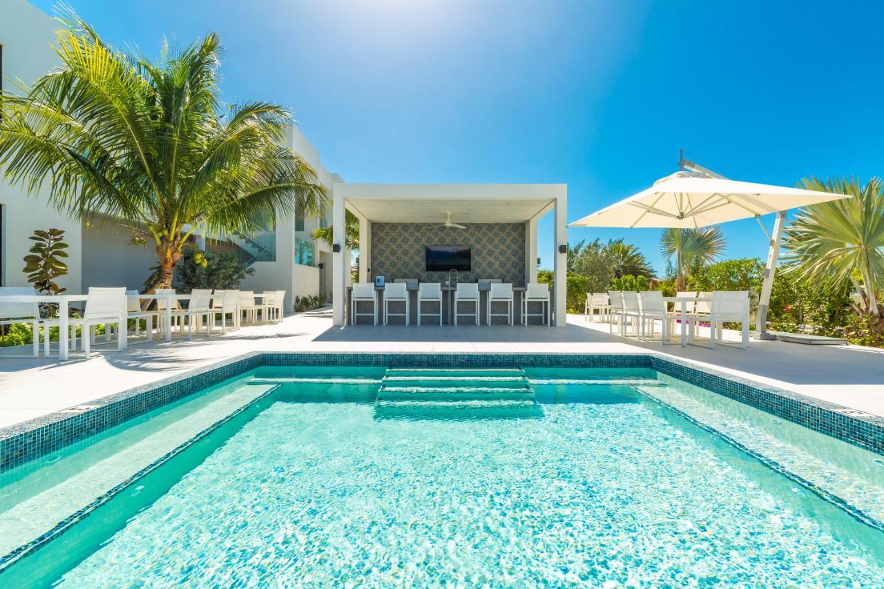 H2O Lifestyle Resort Long Bay Buitenkant foto
