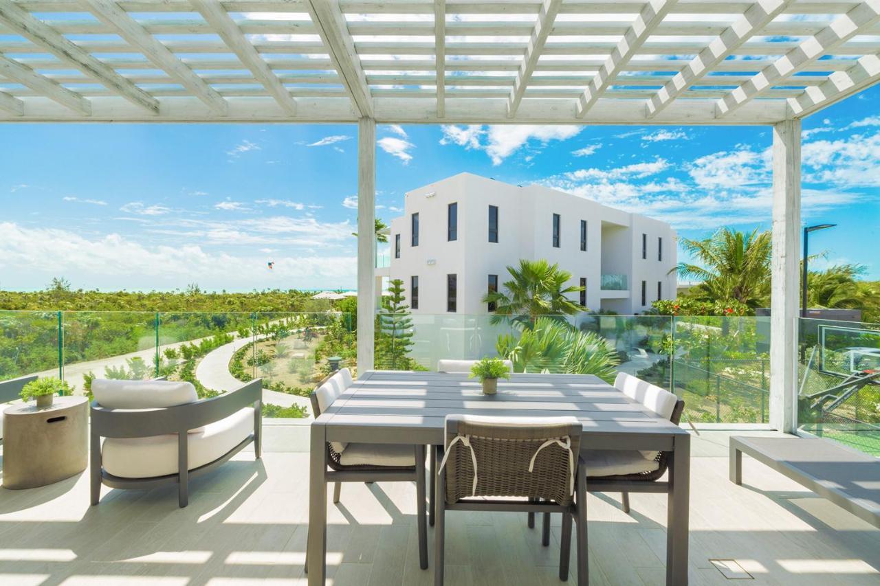 H2O Lifestyle Resort Long Bay Buitenkant foto