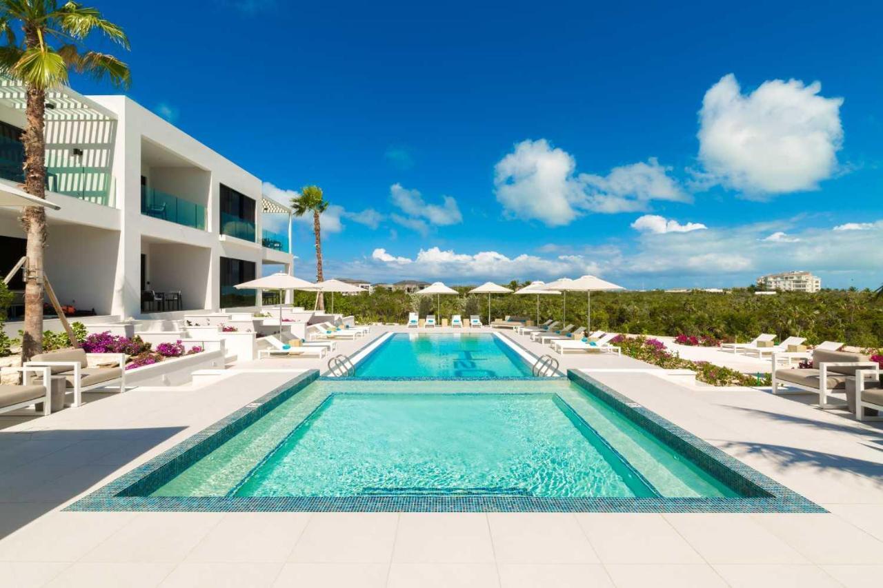 H2O Lifestyle Resort Long Bay Buitenkant foto
