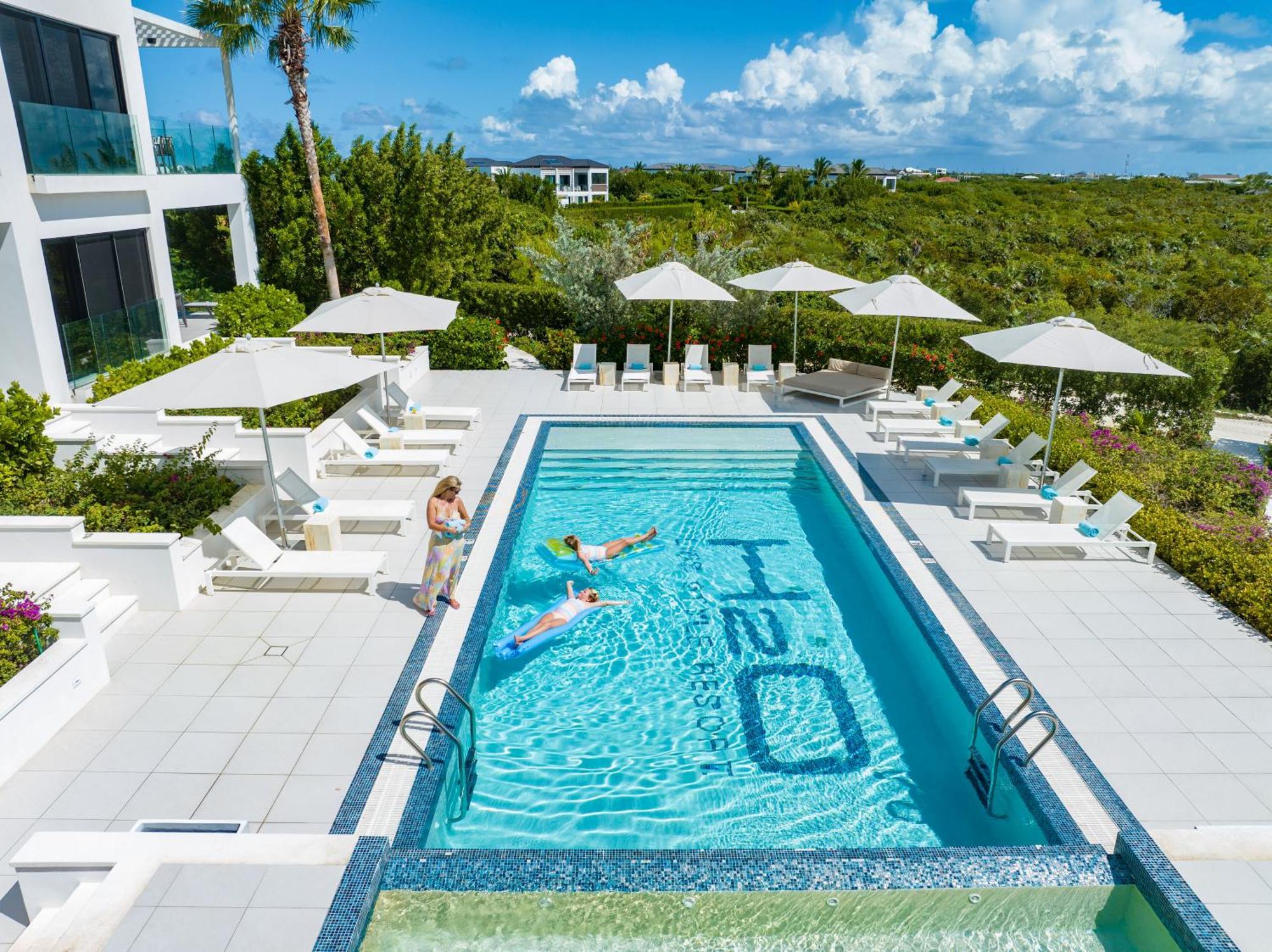 H2O Lifestyle Resort Long Bay Buitenkant foto